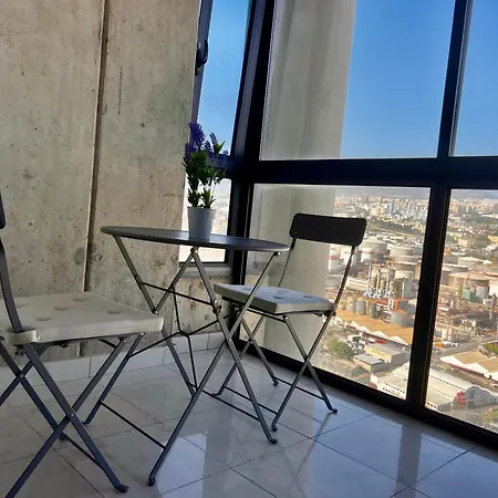 29 Floor. Apartman *